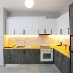 Aysel 7 Lungomare Апартаменты Влёра