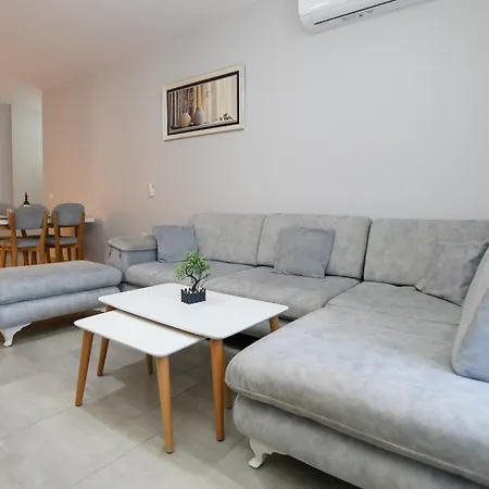 Aysel 7 Lungomare * Vlorë