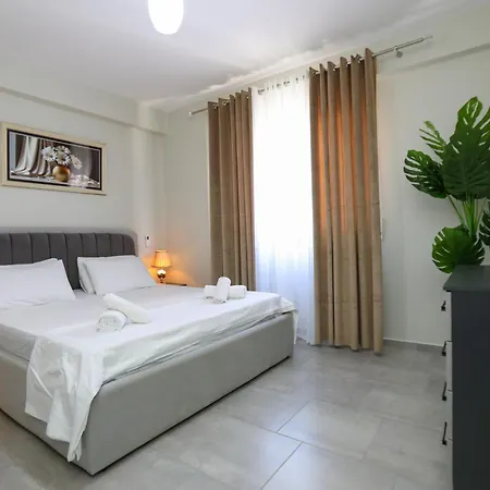 Aysel 7 Lungomare Vlorë