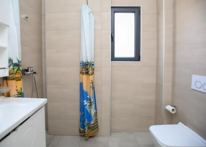 Aysel 7 Lungomare Appartement