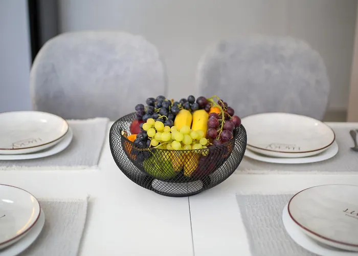 Aysel 7 Lungomare Appartement